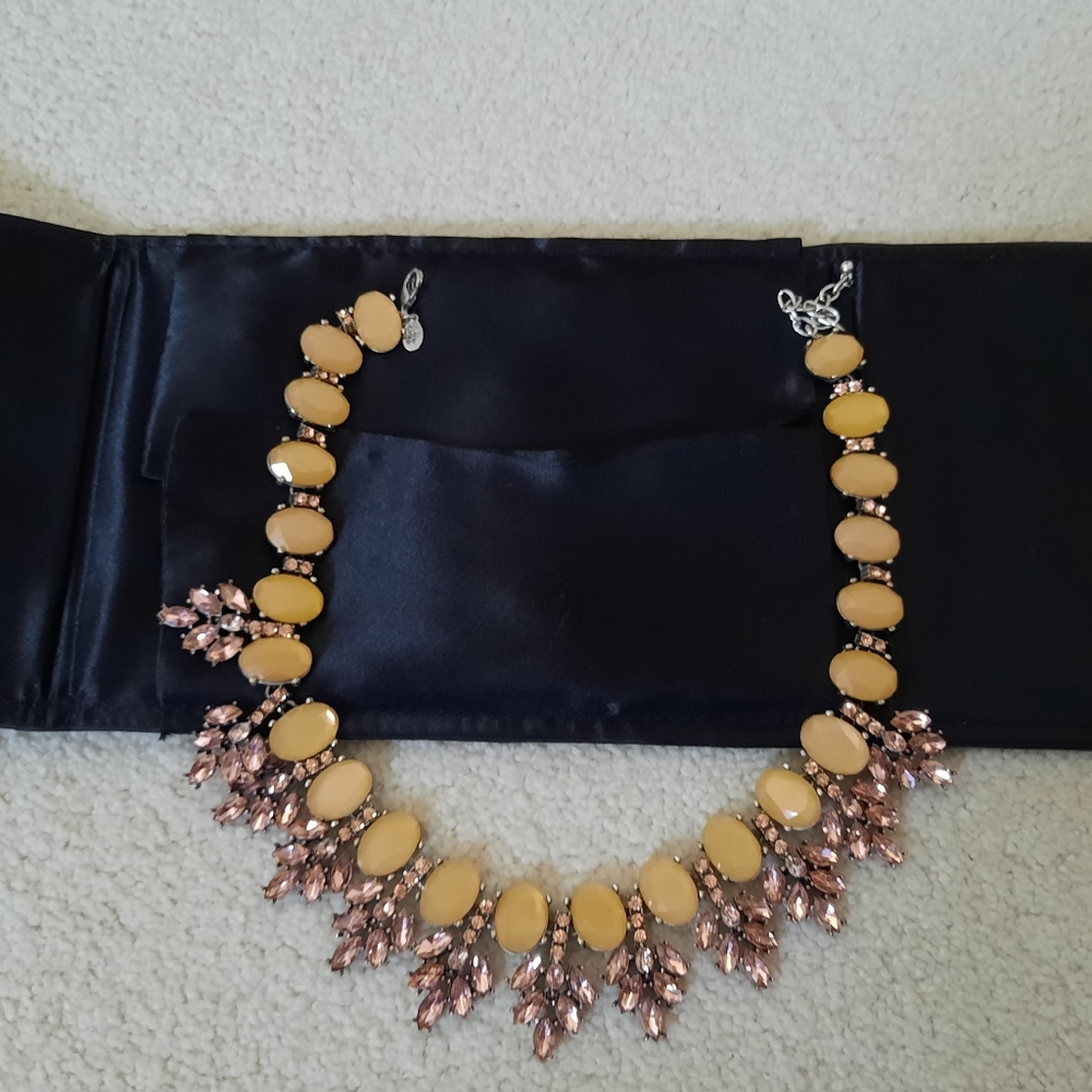 JOAN RIVERS statement runway necklace